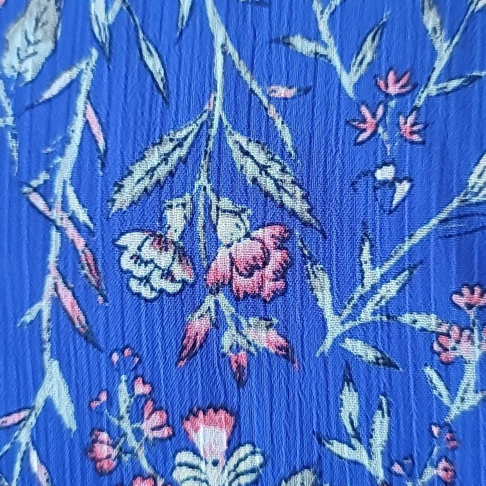 NWT LOFT Floral Ruffle Neck Puff Sleeve Top Cottagecore Blue, size M - Picture 6 of 10